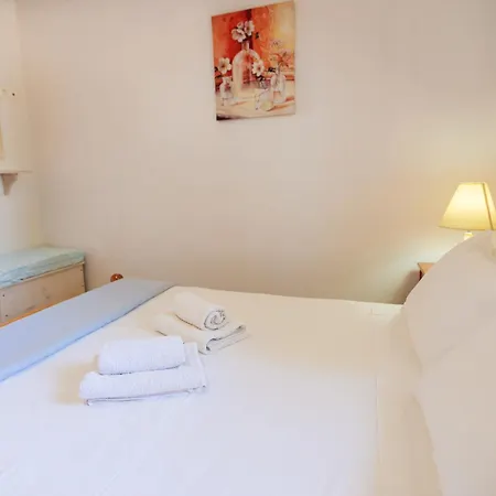 George & Danai * Kassiopi