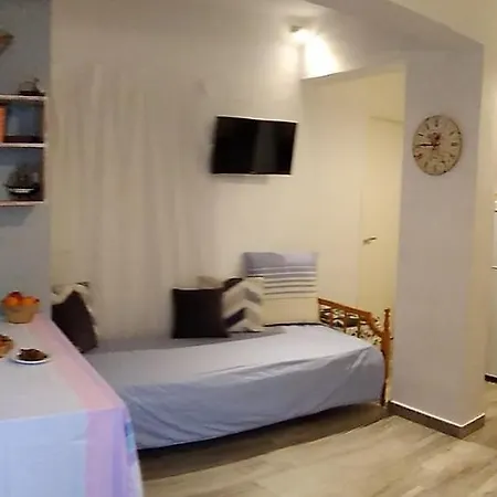 George And Danai Holiday home *