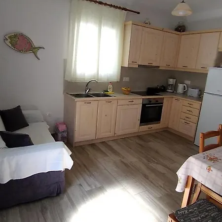 George And Danai Holiday home