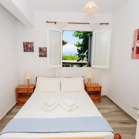 Case de vacanță George & Danai Kassiopi